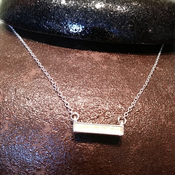 silver tone iridescent pendant necklace - Picture 3 of 5